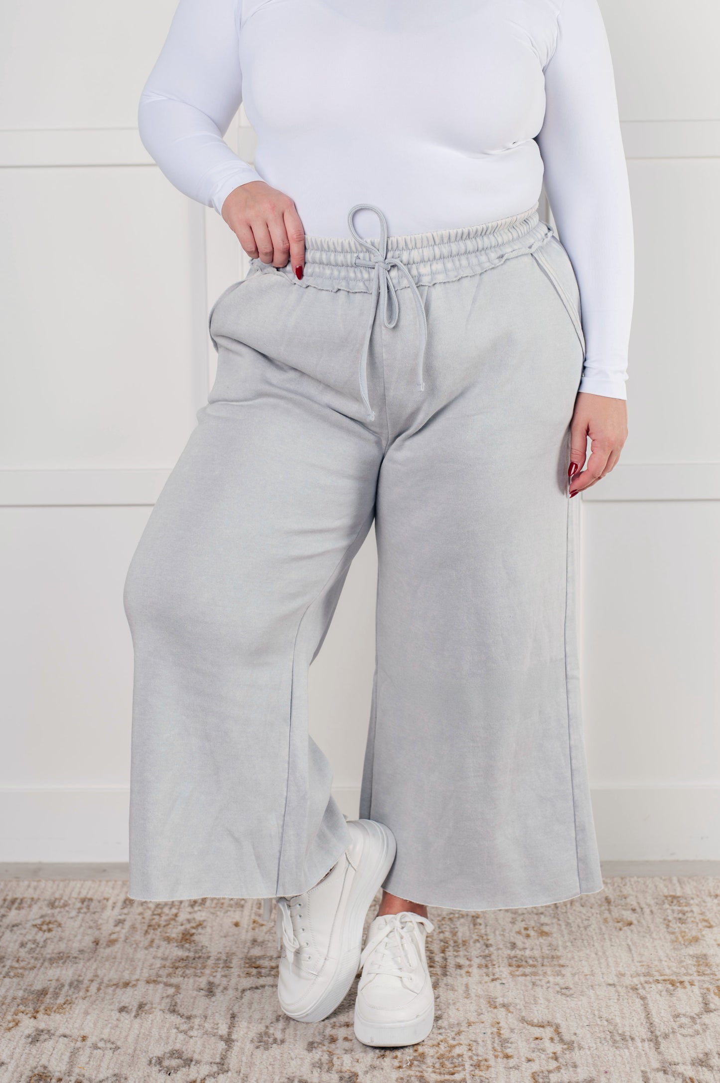 In or Out Wide Leg Cropped Pants in Light Grey